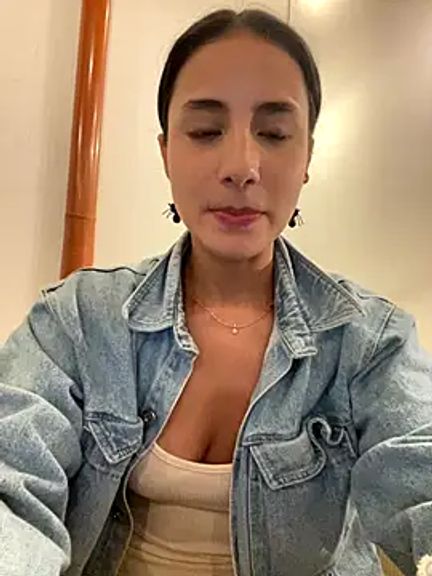 Ale_Lewis