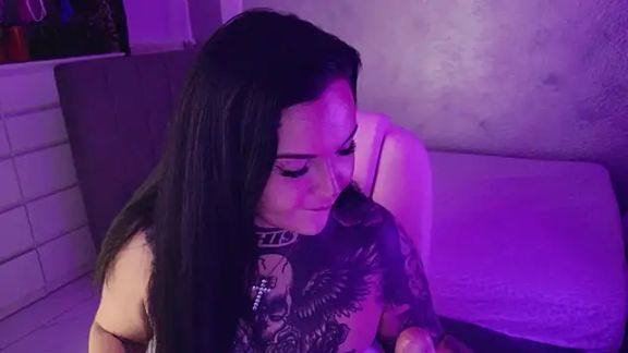 _MelinaCurves_