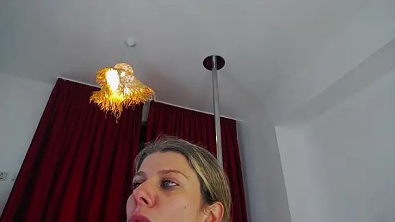 Anne_Blueeyes