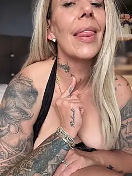 blondebitch2