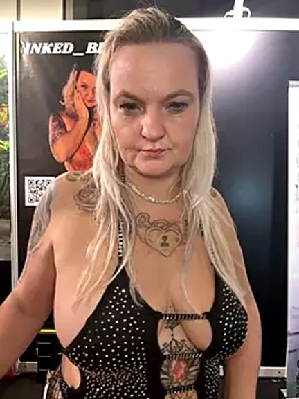 Inked_blondi
