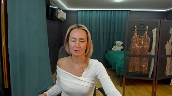 Julia_Cherry_