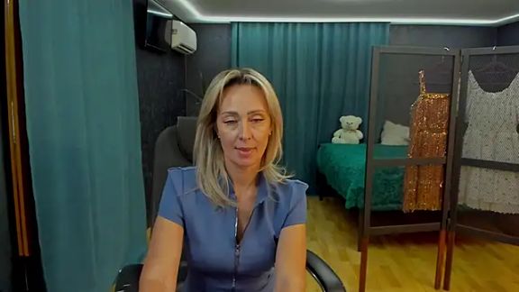 Julia_Cherry_