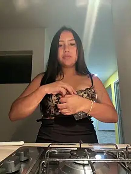YuliiCamm