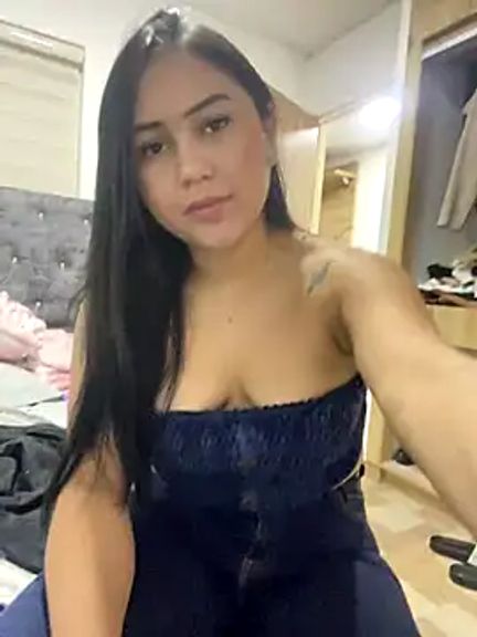 YuliiCamm
