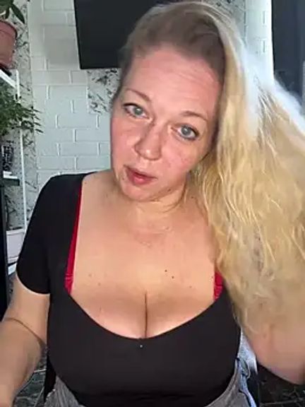 JenniferCarmen