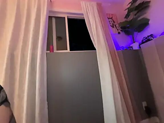 chloetease