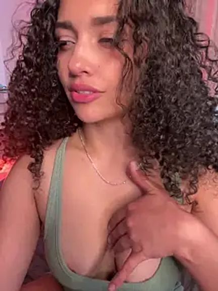 Lucy_Marin