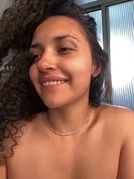 Lucy_Marin