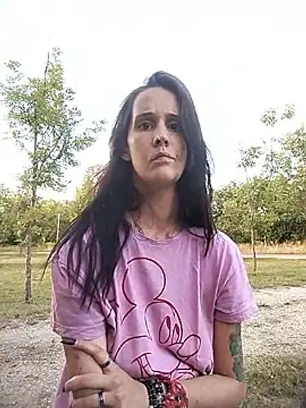 Laura_Ati