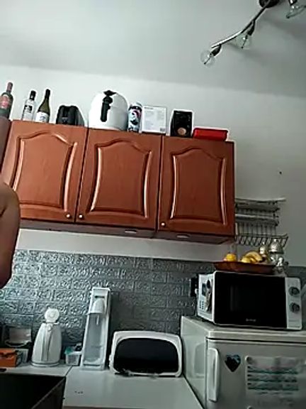 Laura_Ati