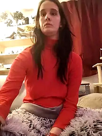 Laura_Ati