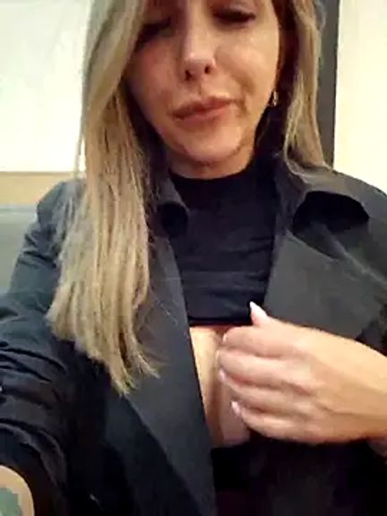 _Abril-Office1