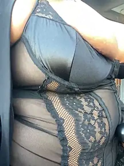 THICKBARBIE32