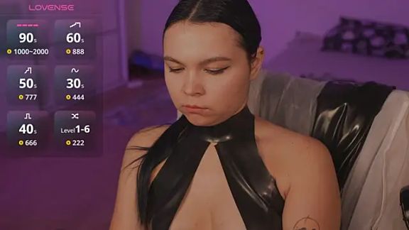 Dominatrix_Alice