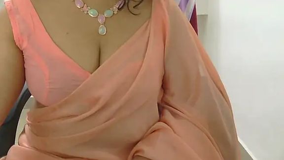 indian_anu_mallu