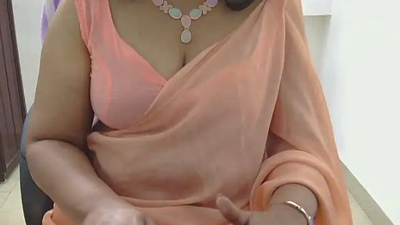 indian_anu_mallu