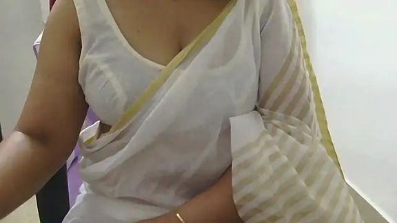 indian_anu_mallu