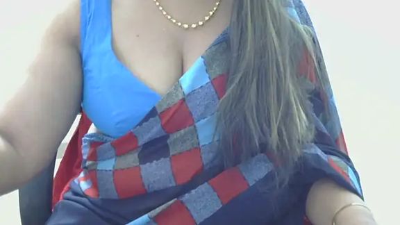 indian_anu_mallu
