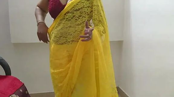 indian_anu_mallu