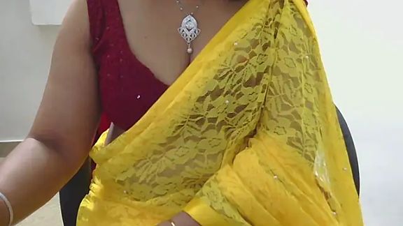 indian_anu_mallu