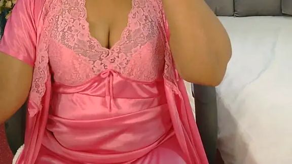 Mallu_Manisha