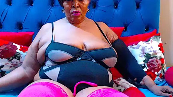 ebonycandy10