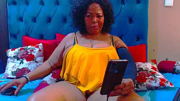 ebonycandy10