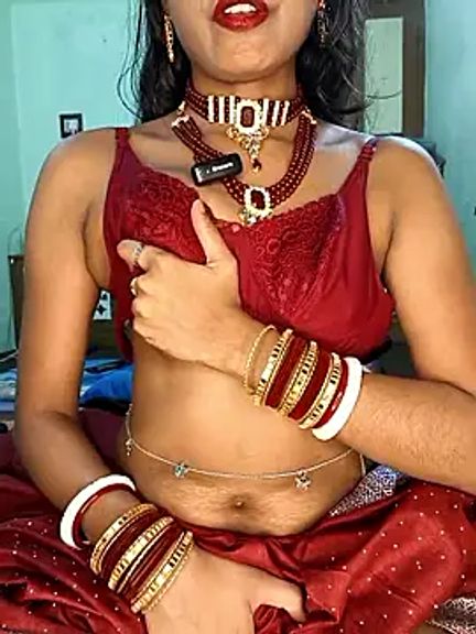 Hot-priyaa1