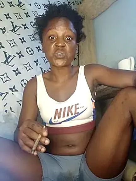 Crazybitchtheanalgoddess4