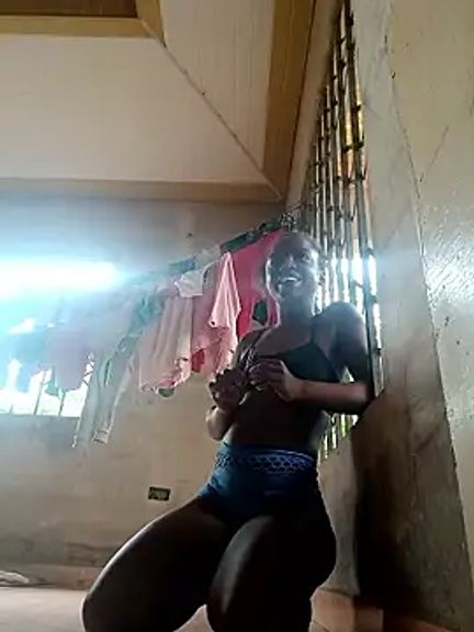 Crazybitchtheanalgoddess4