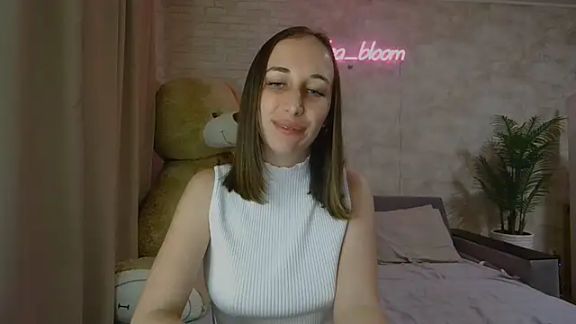 Anika_bloom