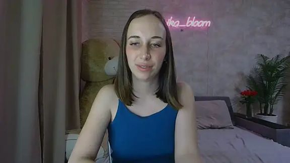 Anika_bloom