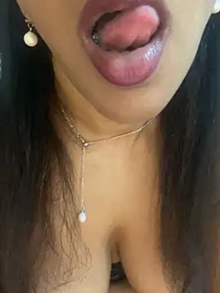 naughtyjaanu