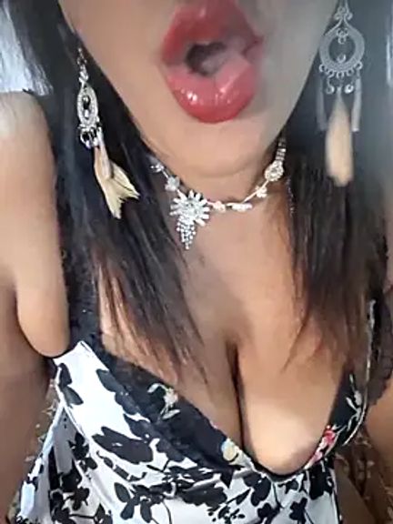 naughtyjaanu
