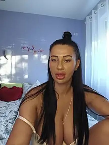 IRISWHITE17