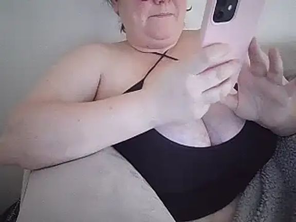 Naughty_Robyn27X