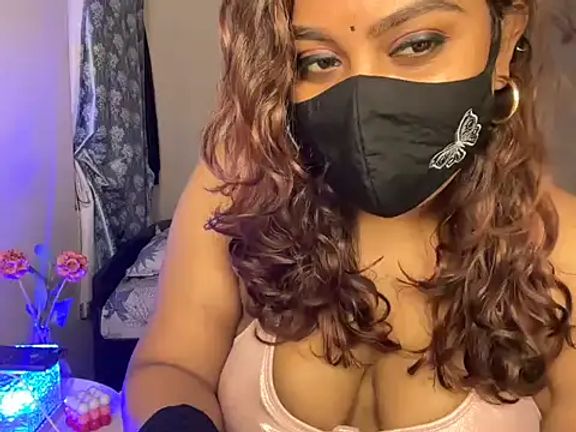 Telugu_dreamgirl_maaya