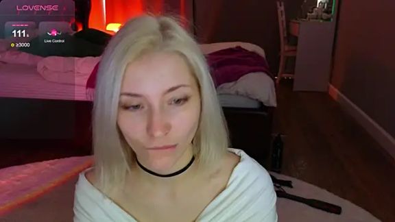 alexa_novak