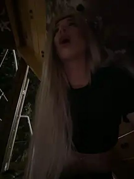 AlyssaFoxx_