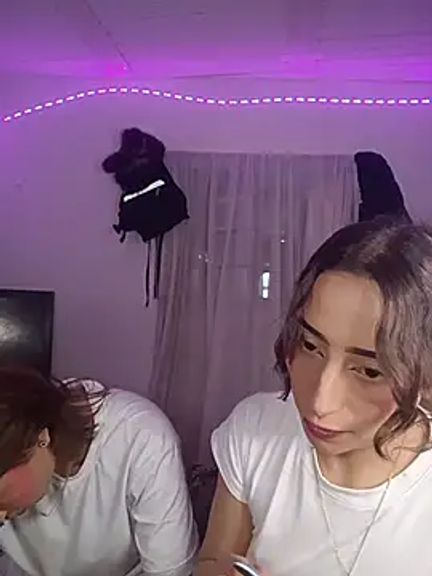 AlexxaAndRileyy