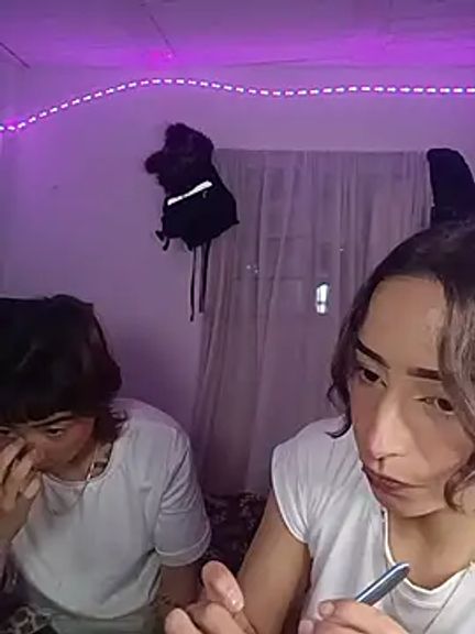 AlexxaAndRileyy