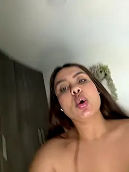 valeria2019hot