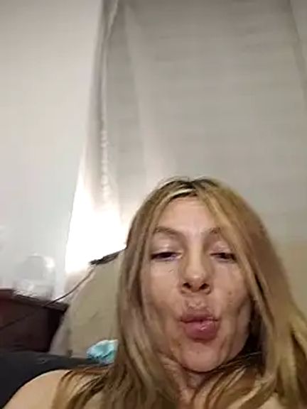 estrella_tasty