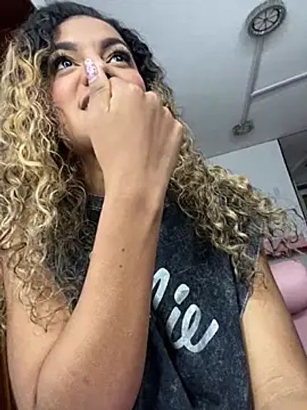 AngelPinkk_
