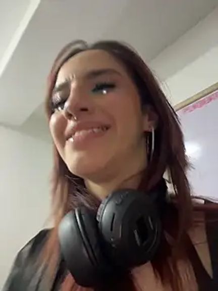 elodie_rouge