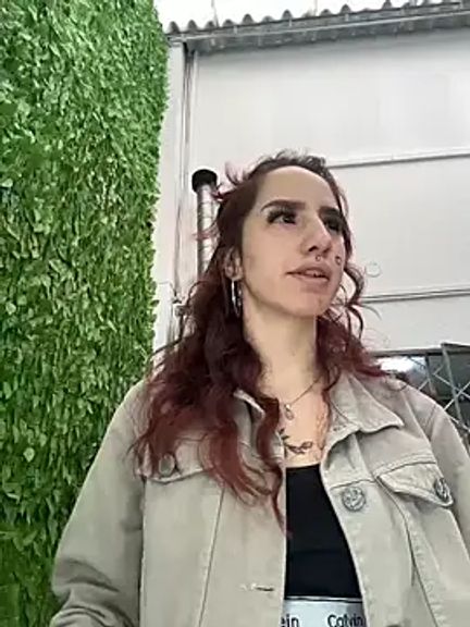 elodie_rouge