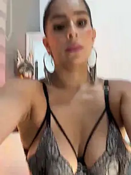 Mau_White