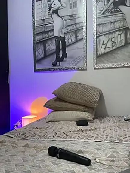 Mau_White