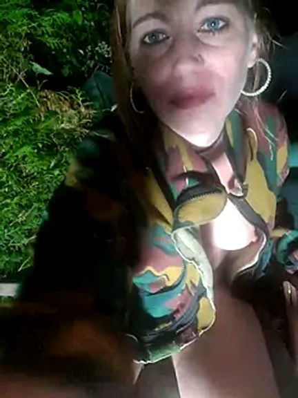 XLisaxx
